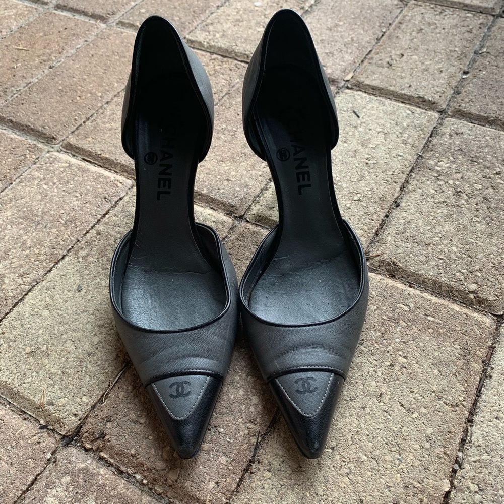 CHANEL EU38/ US 8